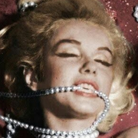 Meet your Posher, Jaylen - Picture 1 of 1